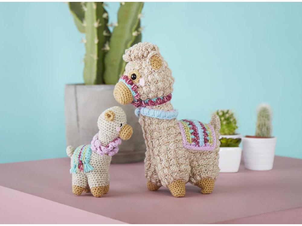 Amigurumi Llama & Baby by Loopie & Bean in Stylecraft Batik DK (9595)