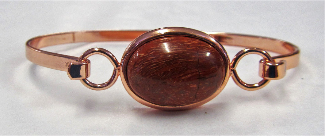 Beautiful handcrafted copper bangle with jasper