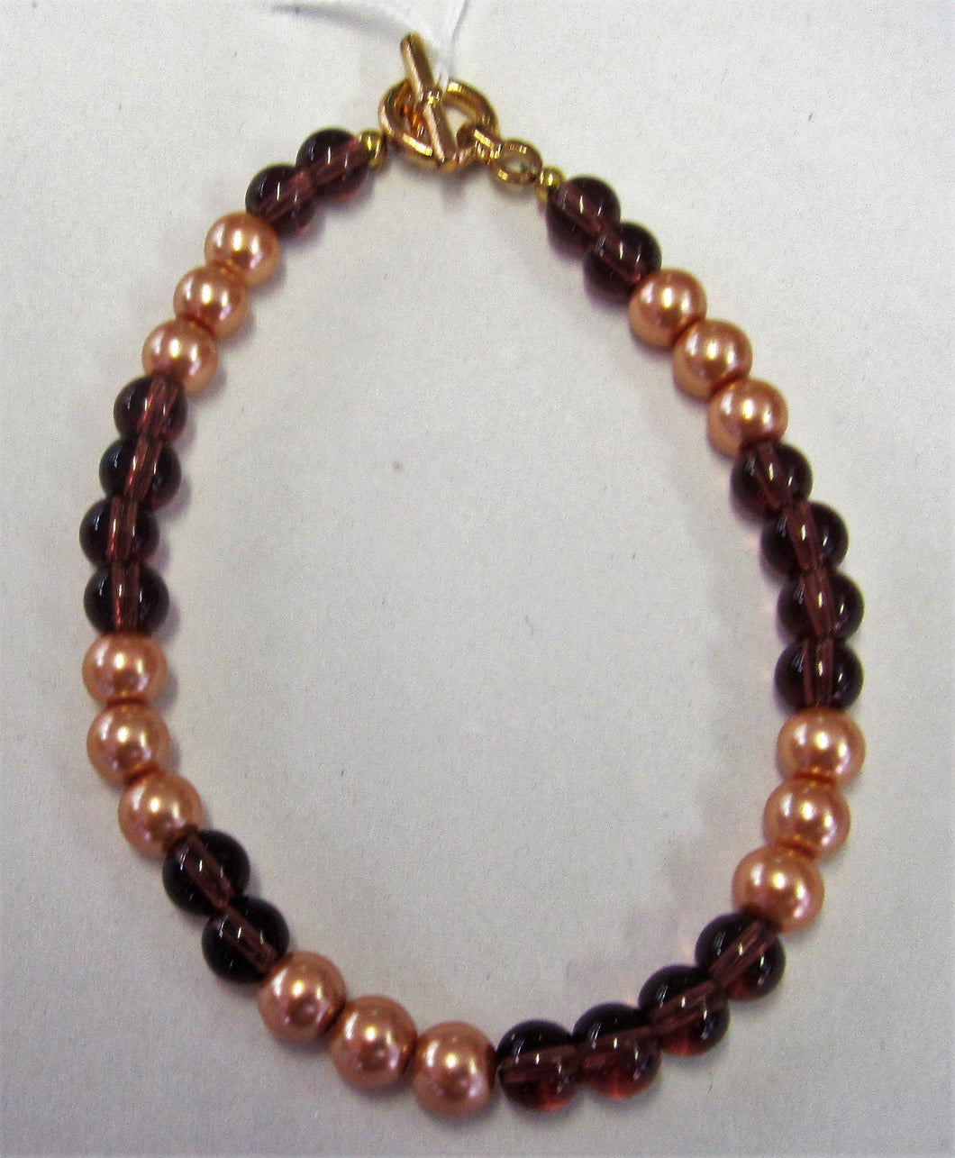 Beaded bracelet - Beautiful handcrafted with gold and brown beads
