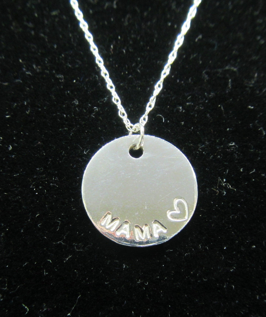 Beautiful handcrafted 925 sterling silver circle Mama necklace