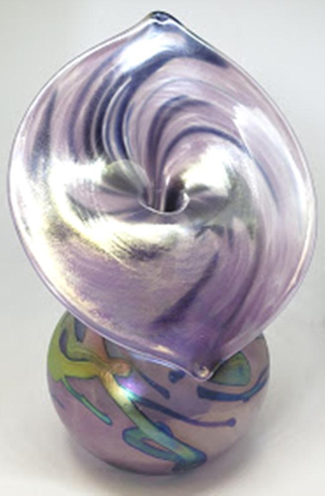 Arte Vargas Handcrafted Glass Jack-In-The-Pulpit Vase