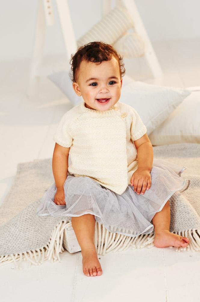 Babies Cardigans in Stylecraft Bambino (9503)
