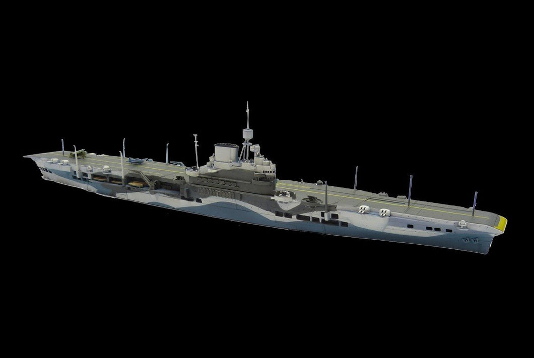 Aoshima Ship Models 1/700 HMS Illustrious Aircraft Carrier Waterline (New Tool) Kit