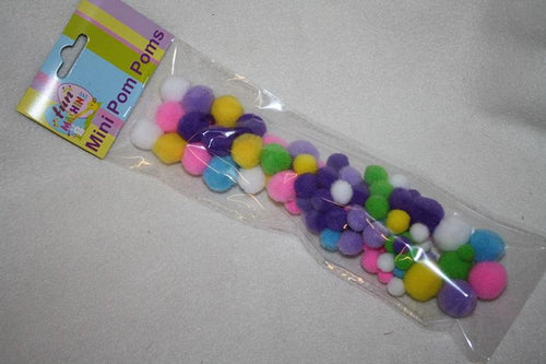 Craft making mini pom poms