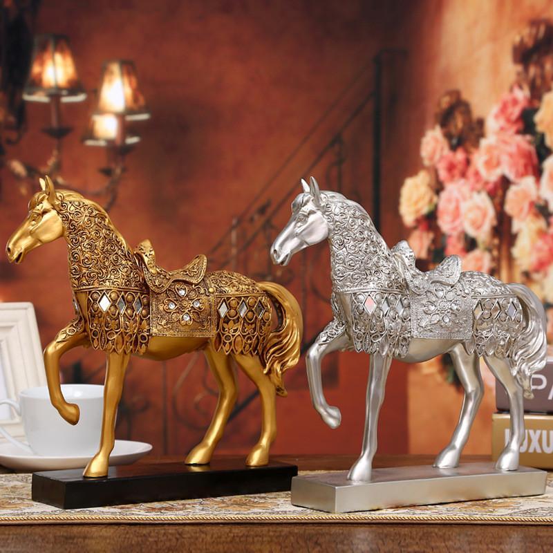 Ecoresin Statues Figurine Crafts European Manual Gold Horses Home Decoration Ornaments Creative Birthday Gifts