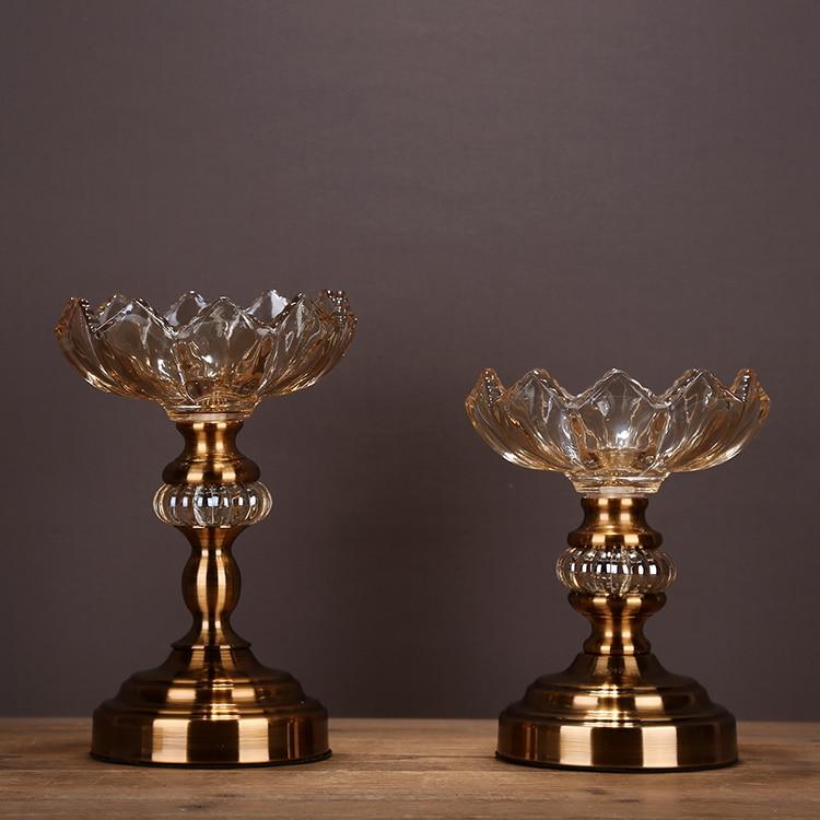 European Iron Art Lotus Flower Candle Holder