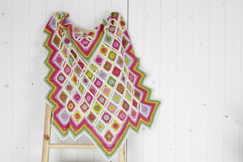 Crochet Blankets in Stylecraft Life DK (9256)